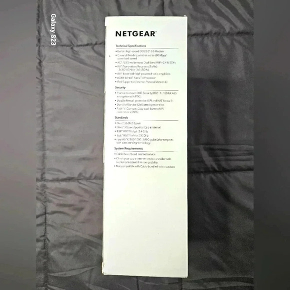 NETGEAR Model C6300‎ cable modem router - Picture 4 of 5